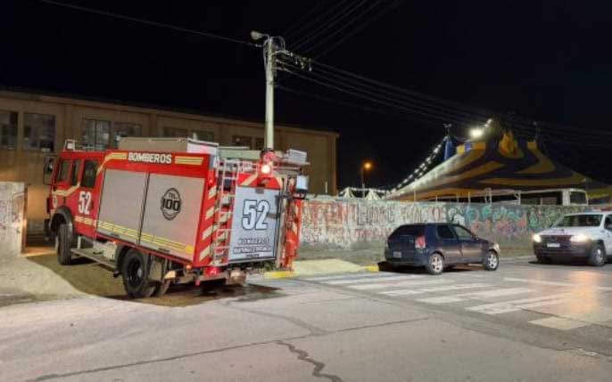 Echaron a un empleado del circo e intentó incendiar una carpa