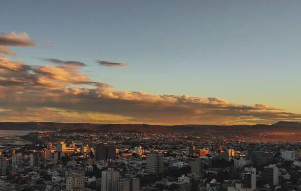 Alerta amarilla por lluvia y viento en Comodoro