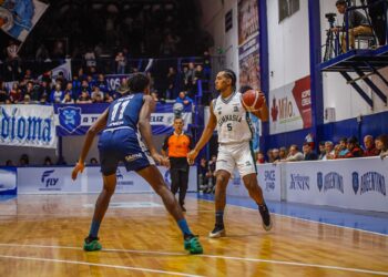 Gimnasia quiere seguir de racha: recibe a Argentino de Junín en el Socios