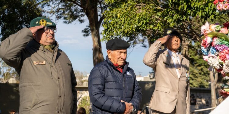 No hubo desfile pero si el eterno recuerdo y homenaje a los caídos en Malvinas