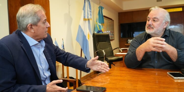 Comodoro fortalece la articulación educativa con foco en innovación, robótica e inteligencia artificial