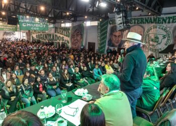 Macharashvili acompañó a los Camioneros en su Asamblea Anual y destacó el rol social y educativo del gremio