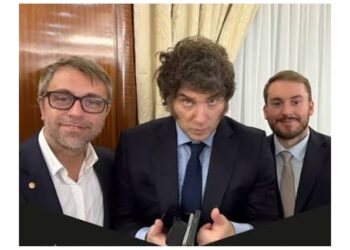 Funcionarios enriquecidos y con créditos faciles y abultados