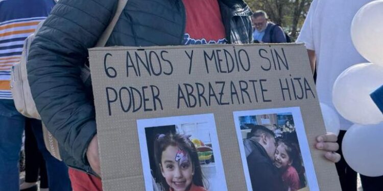 Acuña: “Hace más de dos años que no puedo ver a mi hija y la Justicia no hace nada”