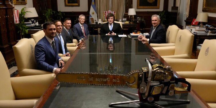 Milei recibió al controvertido Thiel