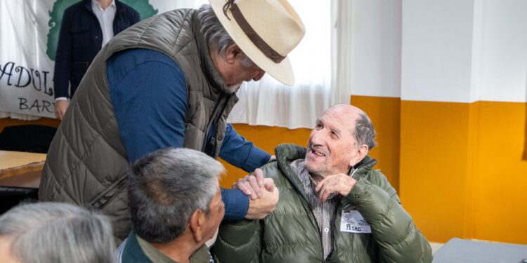 El intendente acompañó el encuentro que integró a adultos mayores de la ciudad
