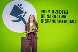 Samanta Schweblin gana un millón de euros con premio Aena de Narrativa