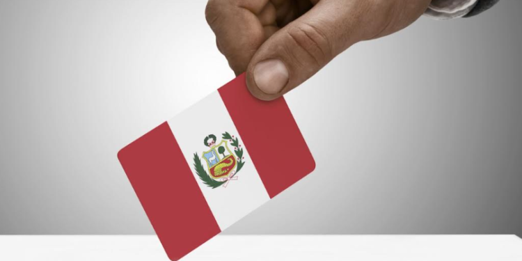 Perú elige nuevo presidente