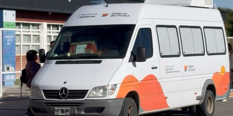 La Unidad Móvil del Registro Civil recorrerá Comodoro Rivadavia y localidades durante mayo