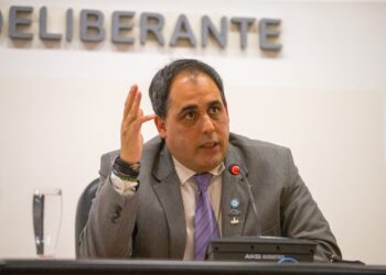 Fuerte reclamo en el Concejo por la falta de definiciones sobre el transporte público en Comodoro