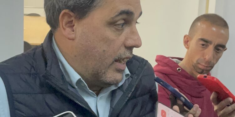 Sampaoli advirtió que Comodoro podría quedarse sin transporte desde el 1 de junio