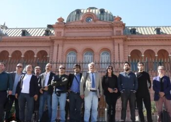 El Gobierno reabre desde el lunes sala de periodistas de la Casa Rosada