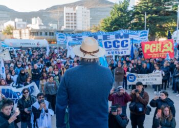 Macharashvili: “Si al gobierno nacional la educación le parece cara, le digo que más cara es  la ignorancia”