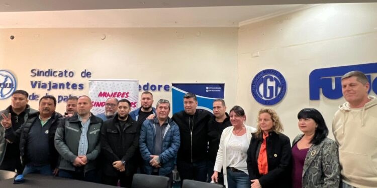 “La salida es política”: fuerte crítica de la CGT al Gobierno nacional en su visita a Comodoro