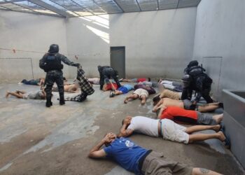 Secuestran celulares y droga en cárceles de Comodoro Rivadavia