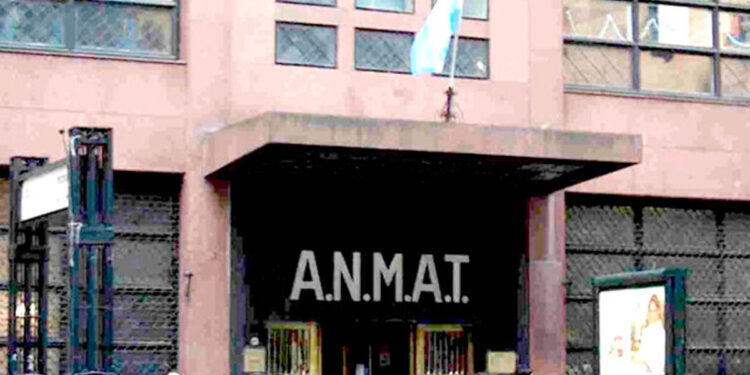 La ANMAT retiró del mercado un vinagre concentrado vendido sin autorización
