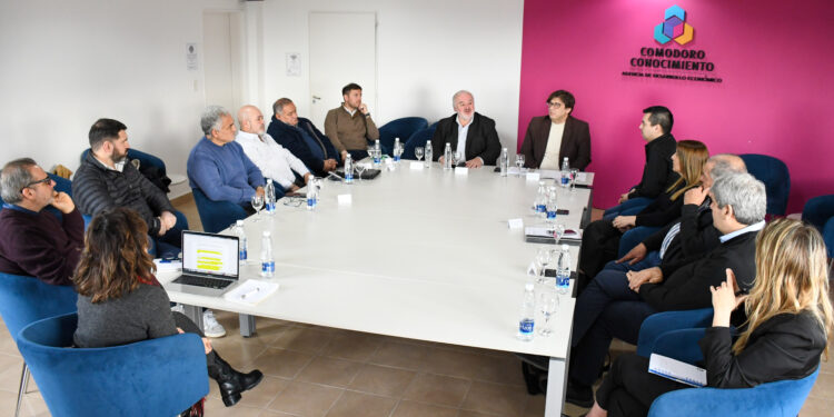 Comodoro Conocimiento implementó exitosamente la Mesa de Diálogo Social del sector mecánico y automotor