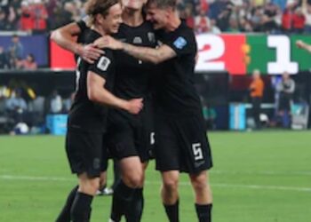 Noruega le ganó 3 a 2 a Senegal y se clasificó