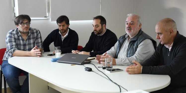 El Municipio crea mecanismos para que la investigación científica pueda ser utilizada por las empresas del Golfo San Jorge