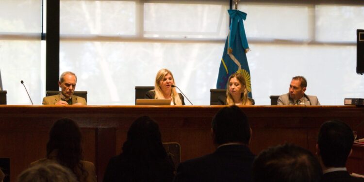 Comienza jury contra Asesor de Familia de Esquel por presunto maltrato y acoso laboral