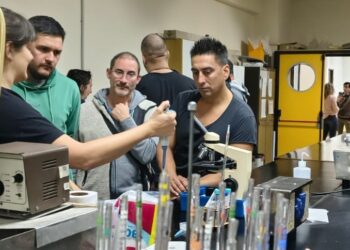 Comodoro Conocimiento capacitó a productores artesanales cerveceros