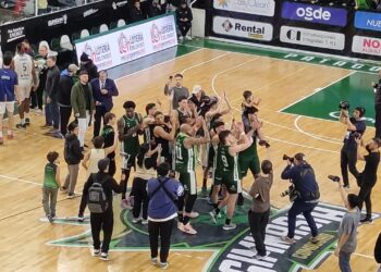 Gimnasia aplastó a Quimsa y está a un partido de salir campeón