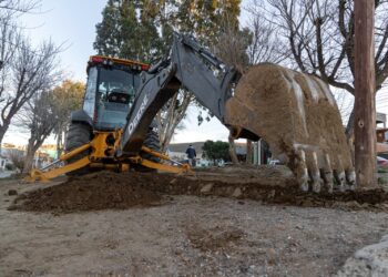 Avanza la construcción de un paseo peatonal en el barrio Máximo Abásolo
