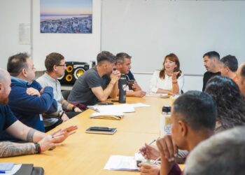 Los supermercados de Comodoro deberán exhibir productos locales en espacios exclusivos