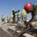 La construcción cayó en abril 2,8 % interanual y 4 % respecto a marzo