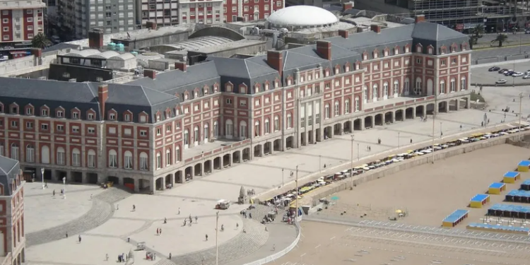 Reservas en caída turísticas por el fin de semana largo