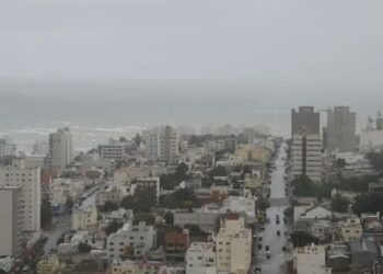 El tiempo en Comodoro: martes con lluvia, viento intenso y probabilidad de nevadas