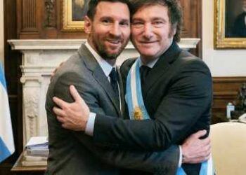 Milei tuvo que recurrir a la IA para tener foto con Messi