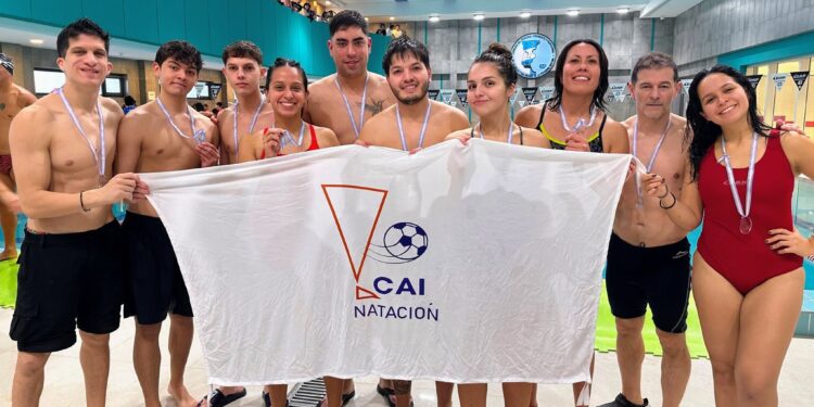 El equipo Máster de la CAI ganó la Posta Americana y se quedó con el primer puesto