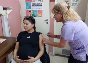 Más de 1.700 embarazadas se vacunaron en Chubut para proteger a sus bebés de la Bronquiolitis y la Neumonía
