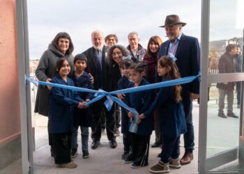 Macharashvili inauguró la primera etapa de ampliación de la Escuela Municipal