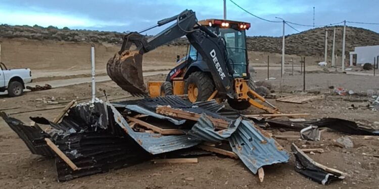 La Municipalidad recuperó tierras públicas en Fracción 15