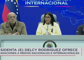 La diplomacia de la reconstrucción: Delcy negocia con Londres, el FMI y Washington para desbloquear activos venezolanos