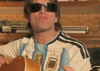 Leviton reversionó Wonderwall para el partido de mañana