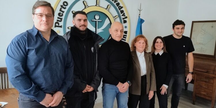 Astillero de Comodoro: Provincia, empresas y gremios avanzan en un plan para generar empleo local