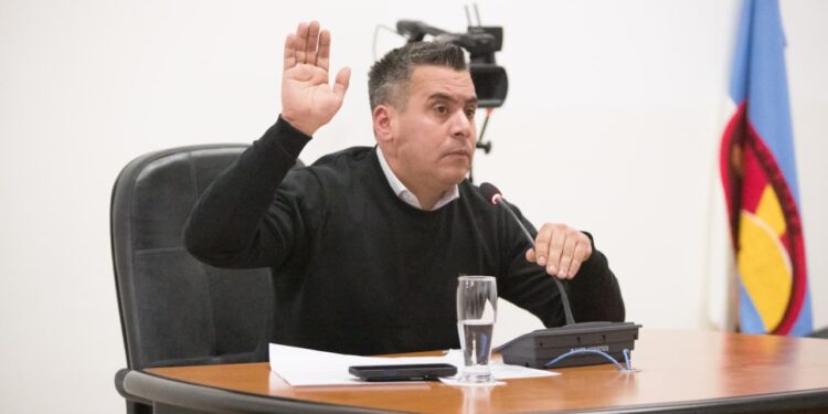 Panquilto: “Los concejales de Despierta Comodoro siembran adrede dudas sobre el doble voto que es absolutamente válido y reglamentario»