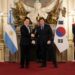 Milei con el presidente de la República de Corea