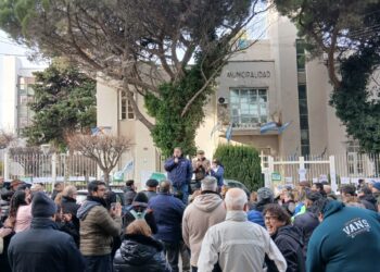 Masiva movilización de APJ «en defensa del salario y por una recomposición digna»
