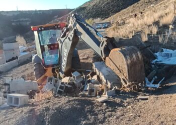 El Municipio intervino en barrio Laprida para mitigar riesgos hídricos y frenar ocupaciones irregulares