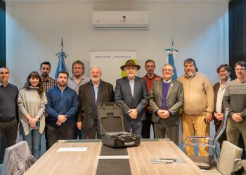 El Municipio entregó equipamiento de alta tecnología a la UNPSJB para el monitoreo y gestión del riesgo geológico