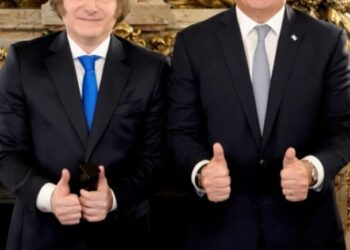 Milei persigue extranjeros, Quirno lo mandó al frente