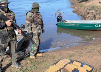 Gendarmería incautó 25 kilos de cocaína en el Río Bermejo