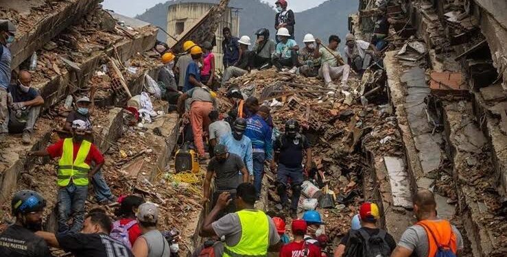 Ascienden a 3.535 los fallecidos por doble terremoto en Venezuela