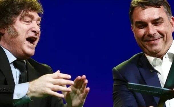 Milei fue a Brasil para insultar a Lula, Monteolivia mandó al frente a los agentes encubiertos