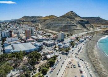 Domingo helado en Comodoro: la temperatura arrancó bajo cero, pero la máxima llegará a 9°C