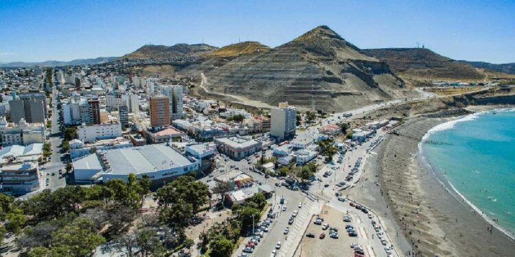 Domingo helado en Comodoro: la temperatura arrancó bajo cero, pero la máxima llegará a 9°C